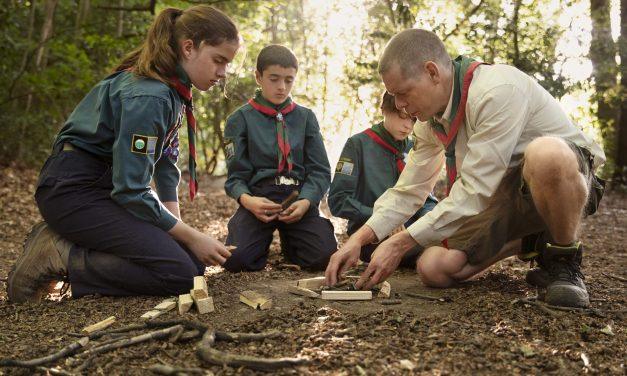 Cómo diseñar un campamento educativo y divertido