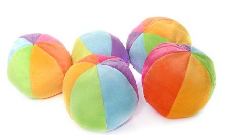 Guía de juegos con pelotas recicladas