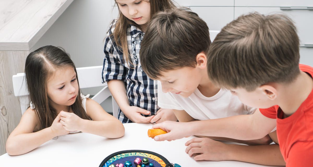 Manual de Juegos de Cooperación y Confianza