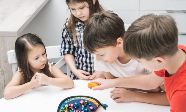 Manual de Juegos de Cooperación y Confianza