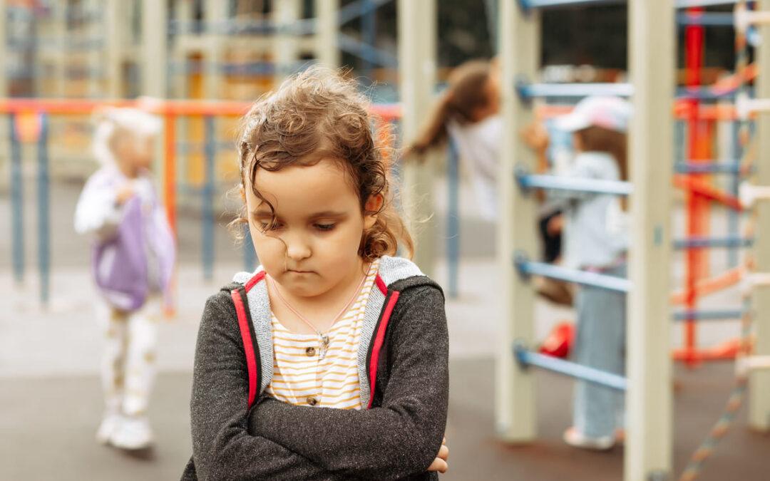 Qué hacer cuando un niño no quiere participar en las actividades